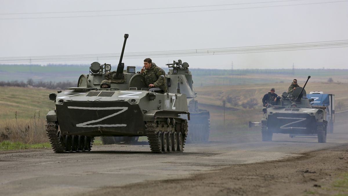 Rusko ve válce nasadilo už dvě třetiny veškerých svých pozemních sil, tvrdí Britové